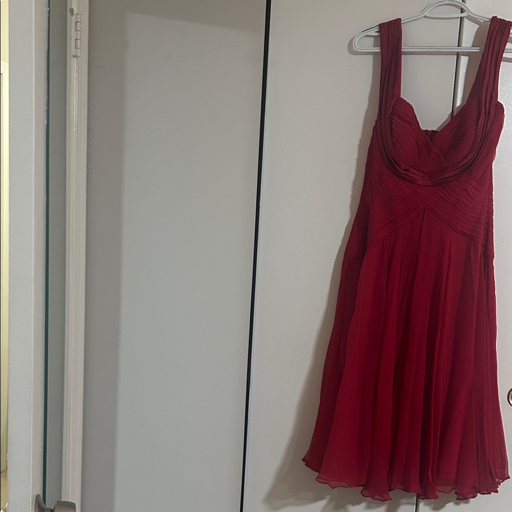 Elegant Red Sleeveless Mini Dress